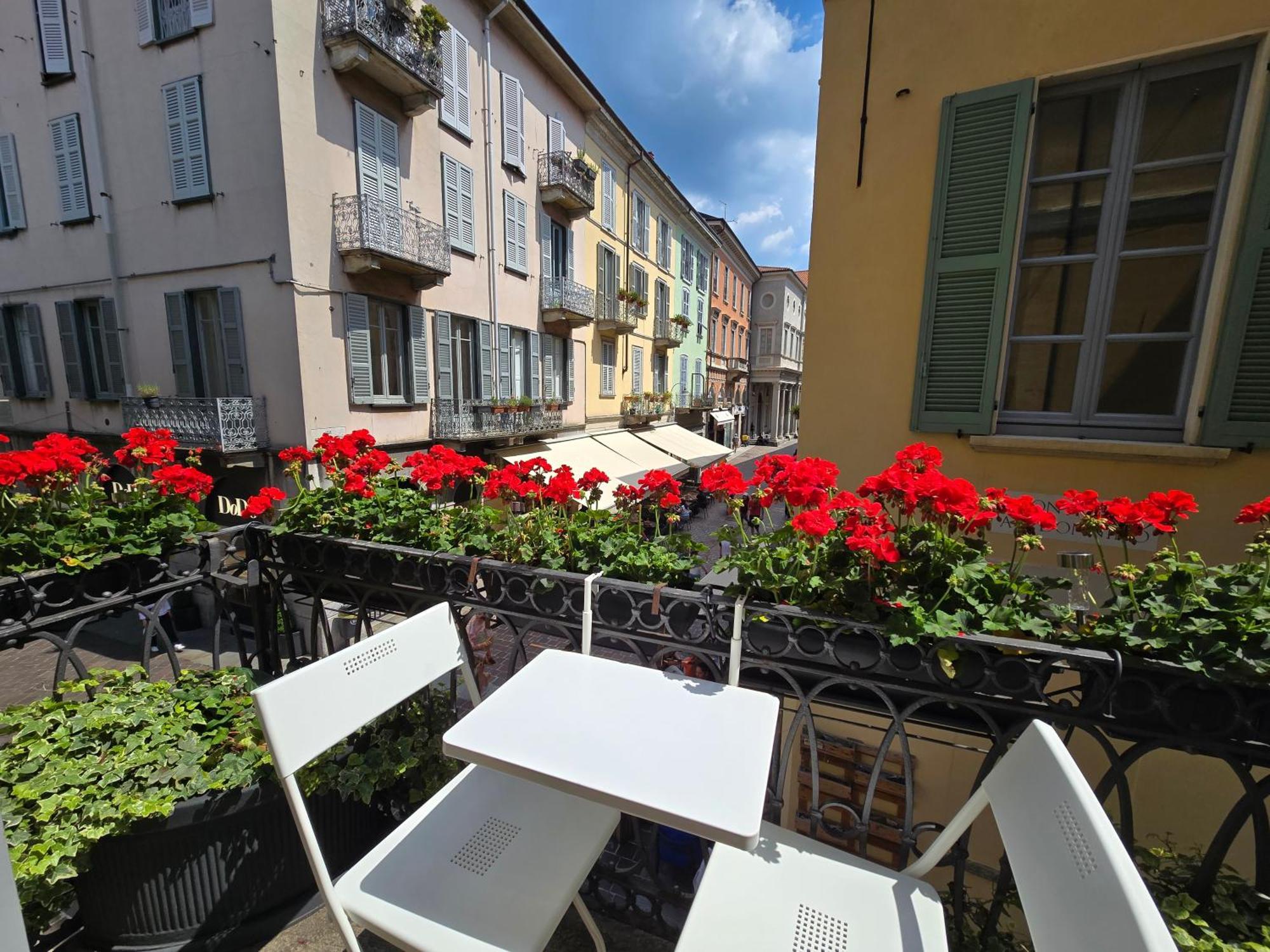 Russomanno Apartments Côme Esterno foto